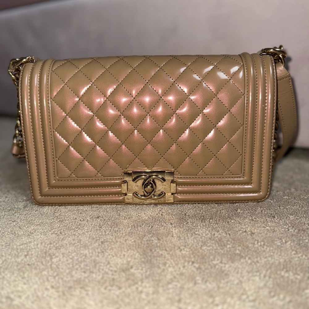 Chanel Boy Bag Old Medium Iridescent Patent